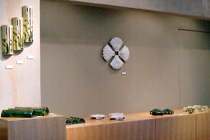 青山「ギャラリー酉福」個展での陶の灯りの展示風景です